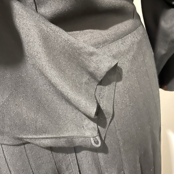 VINTAGE PLEATED DRESS - Picture 10 of 13